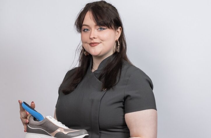 Footsolutions shop assistant